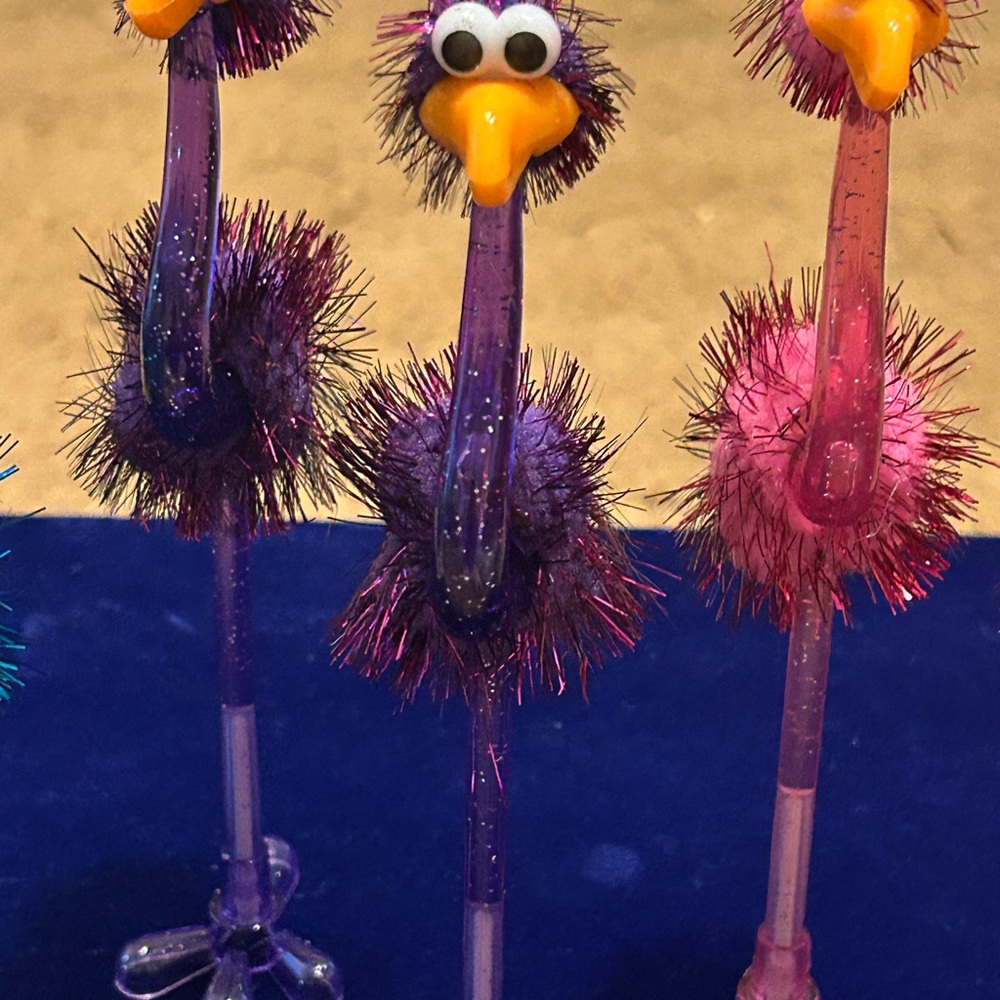 Colorful Bird Pom Pom Novelty Pens